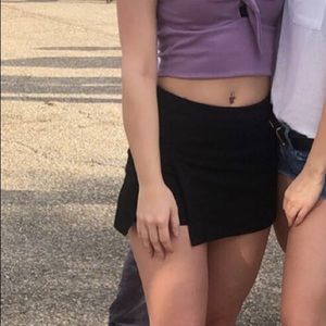 Black Skort